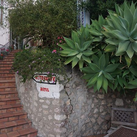 Hotel Villa Souvenir Forza d'Agro Luaran gambar